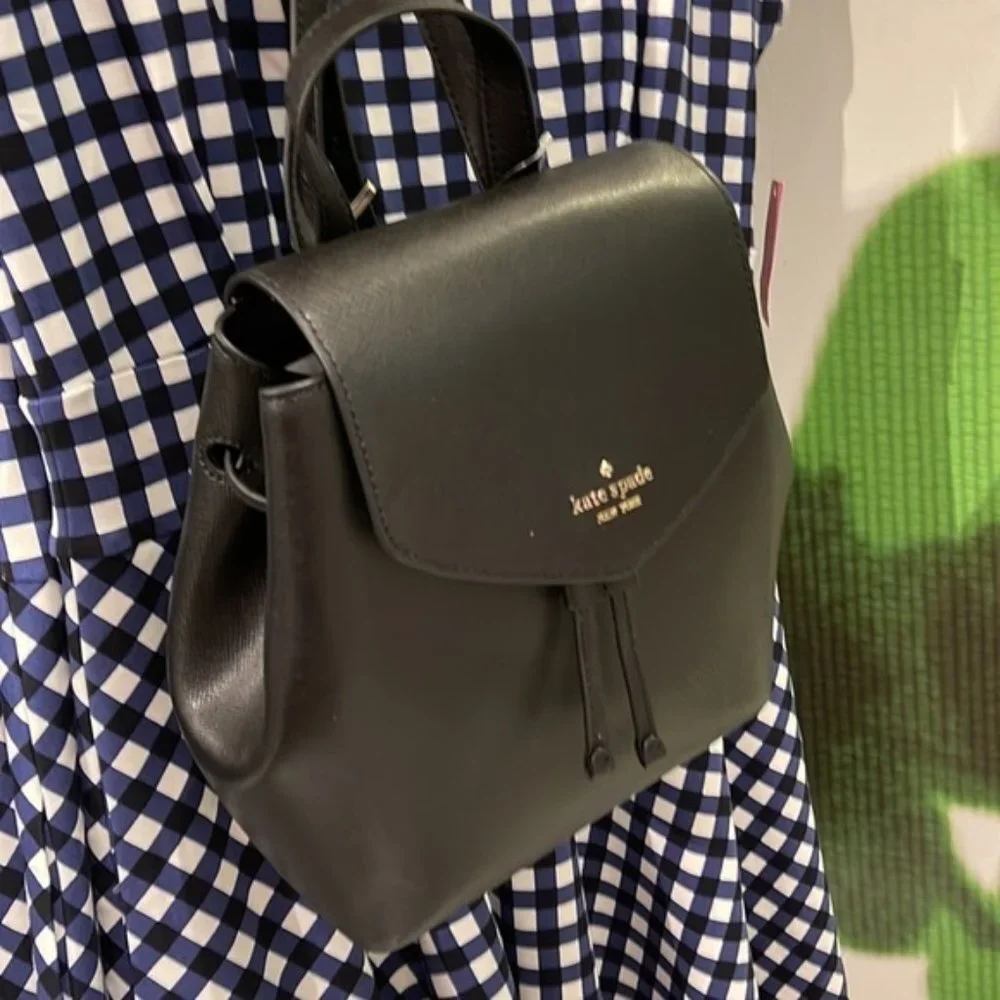 Kate Spade Lizzie Medium Flap Backpack Black - Picture 1 of 16